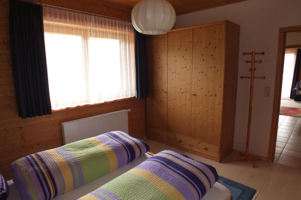 Apartmán Haus Schneeflocke Lech am Arlberg Pokoj fotografie